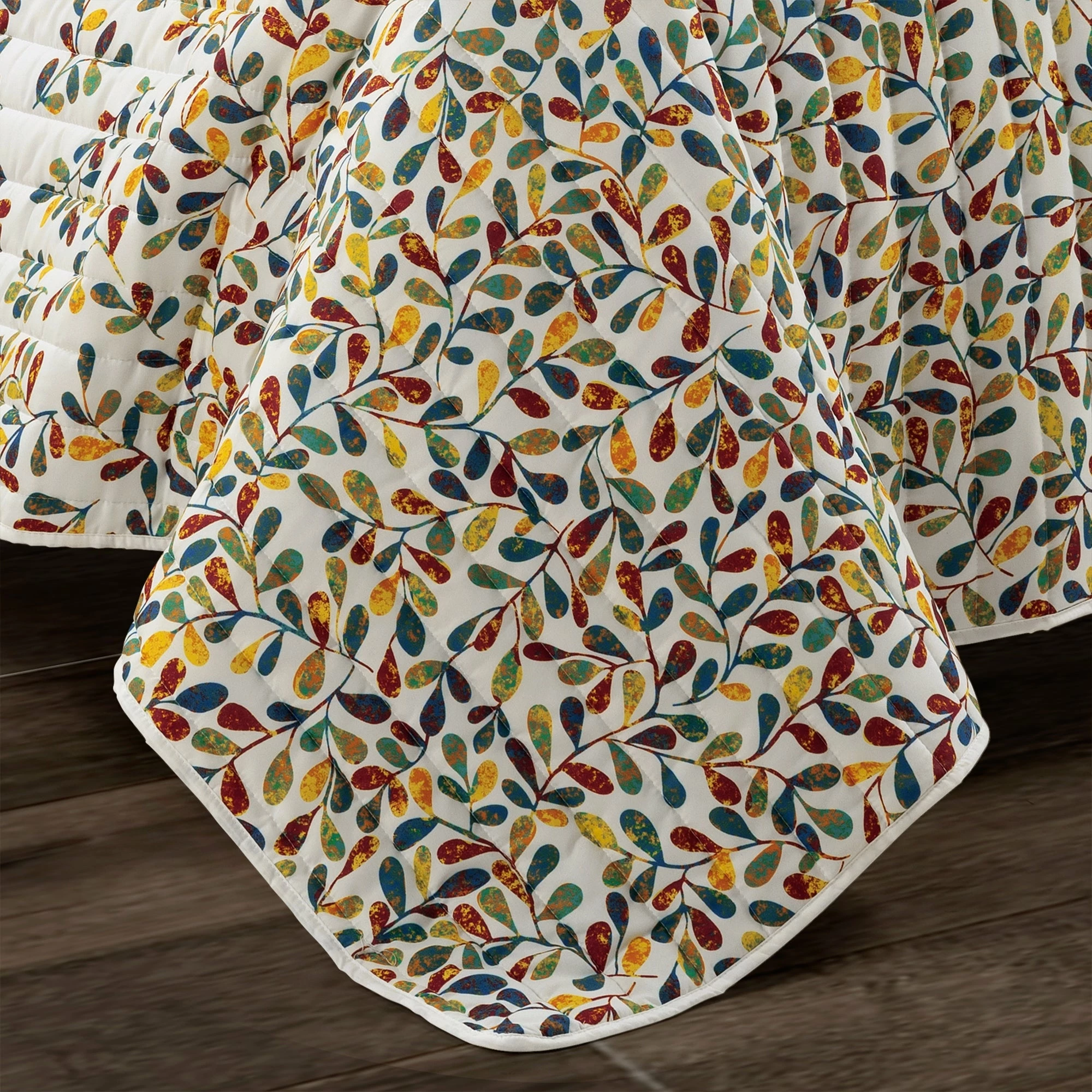 Cheapest 😍 Lush Decor Boho Botanical Leaf Reversible 3 Piece Quilt Set ✨ 5 Cheapest 😍 Lush Decor Boho Botanical Leaf Reversible 3 Piece Quilt Set ✨ - Image 5