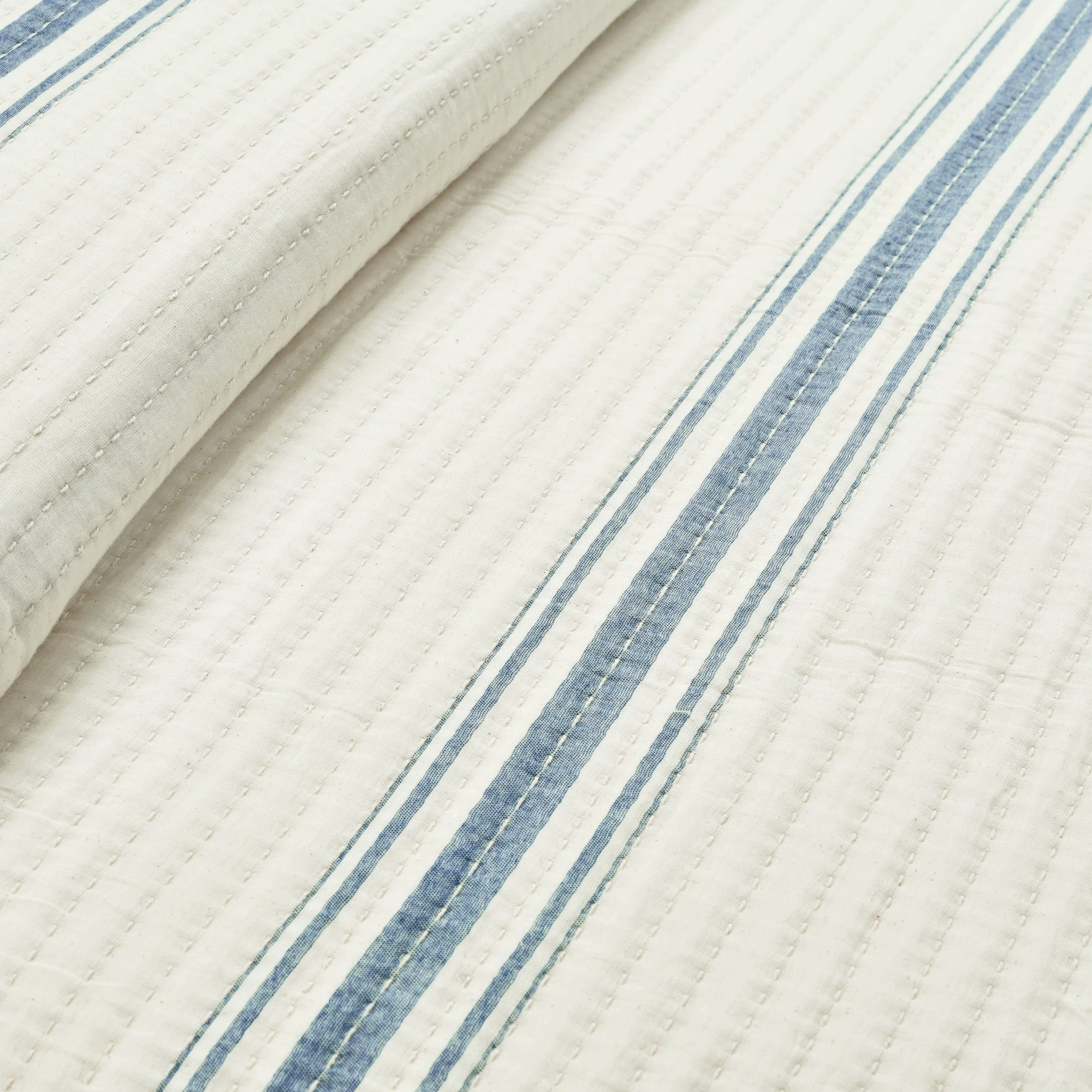 Deals 😍 Lush Decor Farmhouse Stripe Kantha Pick Stitch Yarn Dyed Cotton Woven Quilt/Coverlet Red 🔥 15 Deals 😍 Lush Decor Farmhouse Stripe Kantha Pick Stitch Yarn Dyed Cotton Woven Quilt/Coverlet Red 🔥 - Image 15