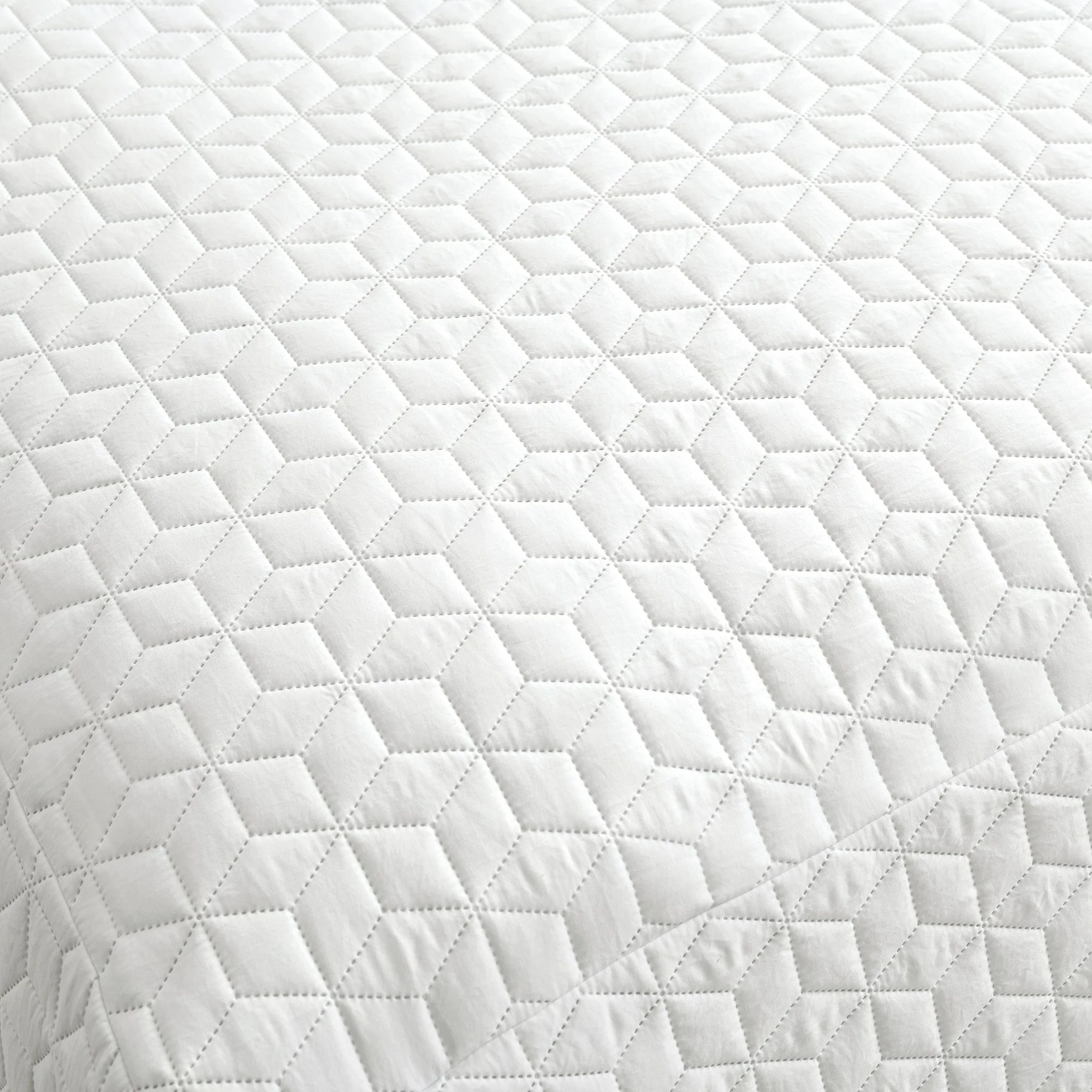 Coupon π Lush Decor French Country Geo Ruffle π Skirt 3-piece Bedspread Set White π 5 Coupon π Lush Decor French Country Geo Ruffle π Skirt 3-piece Bedspread Set White π - Image 5