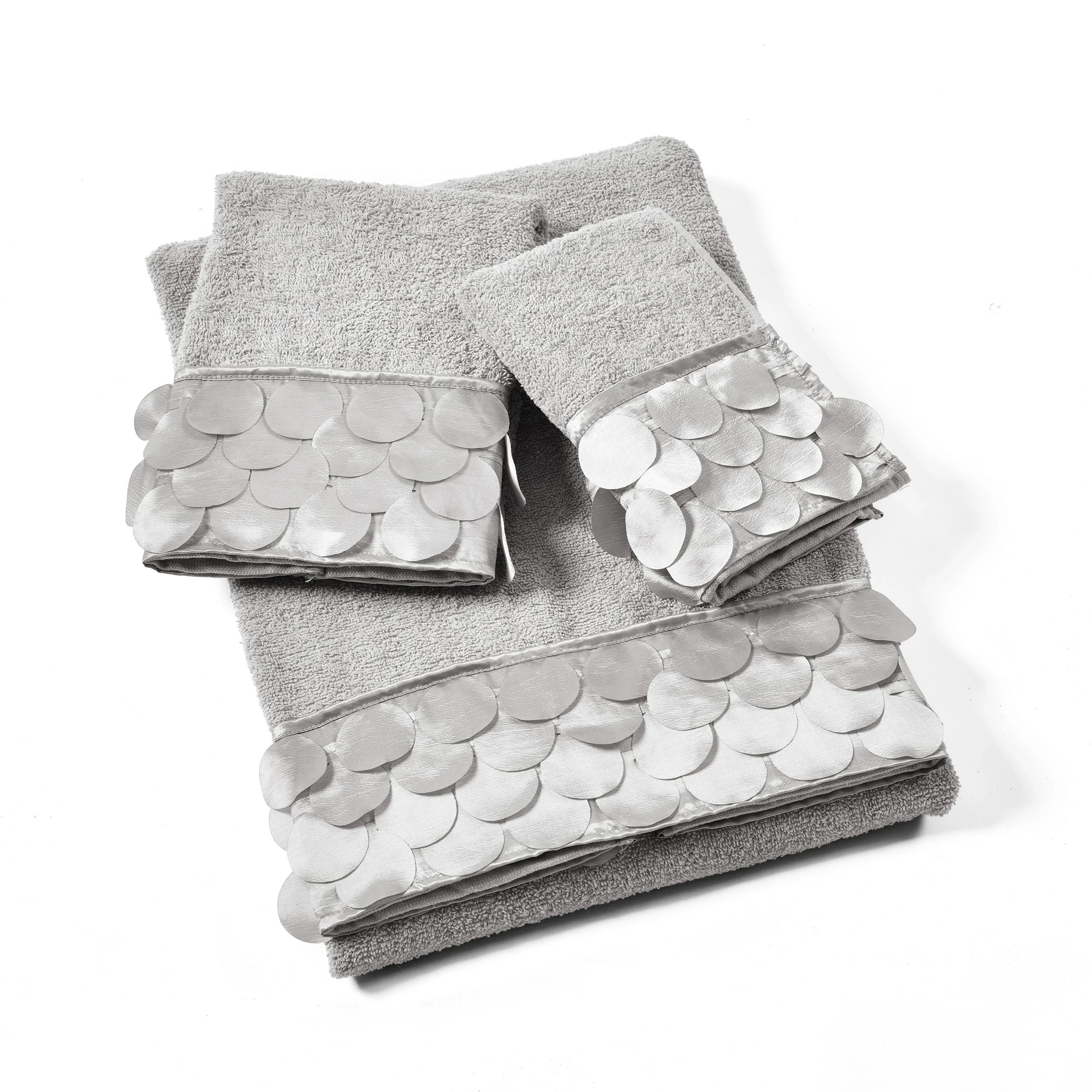 Brand new π Lush Decor Gigi Hand Towel - 16'' X 30'' π₯° 2 Brand new π Lush Decor Gigi Hand Towel - 16'' X 30'' π₯° - Image 2