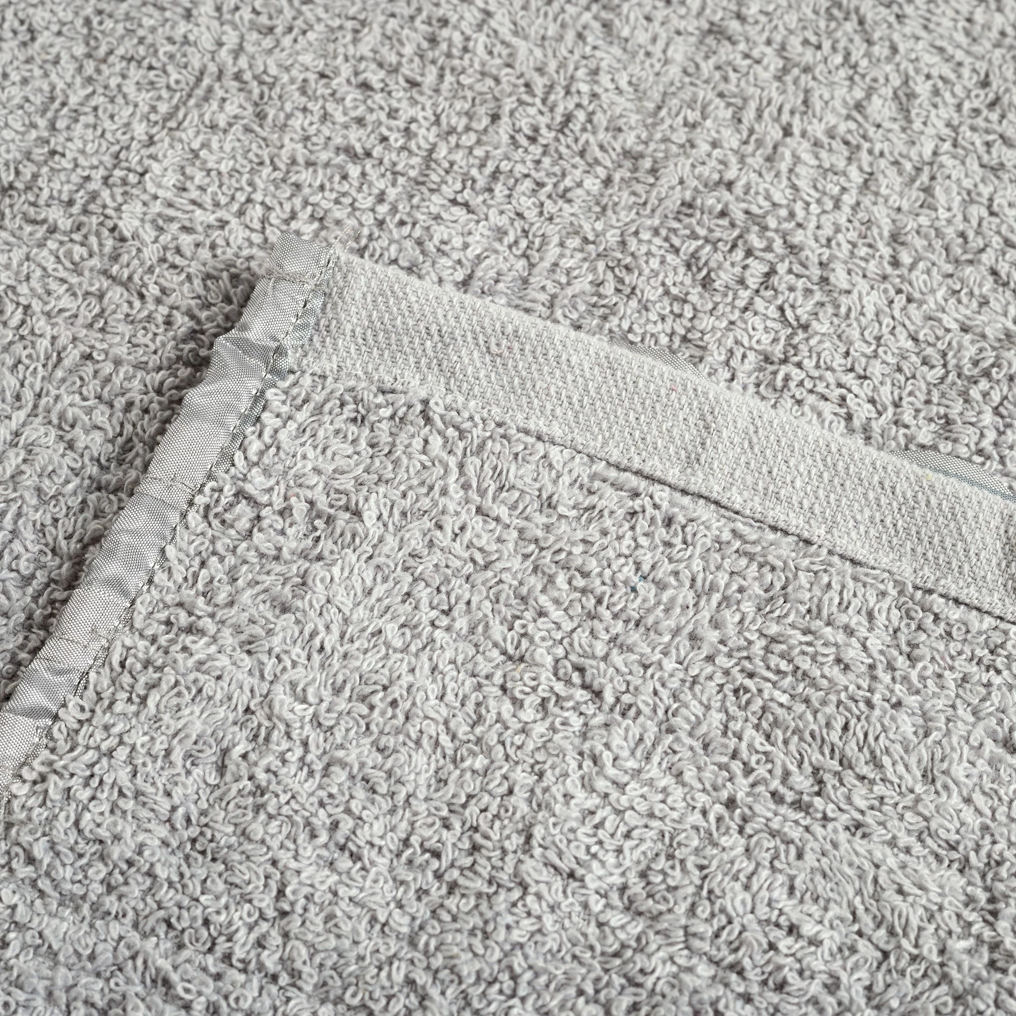 Brand new π Lush Decor Gigi Hand Towel - 16'' X 30'' π₯° 3 Brand new π Lush Decor Gigi Hand Towel - 16'' X 30'' π₯° - Image 3