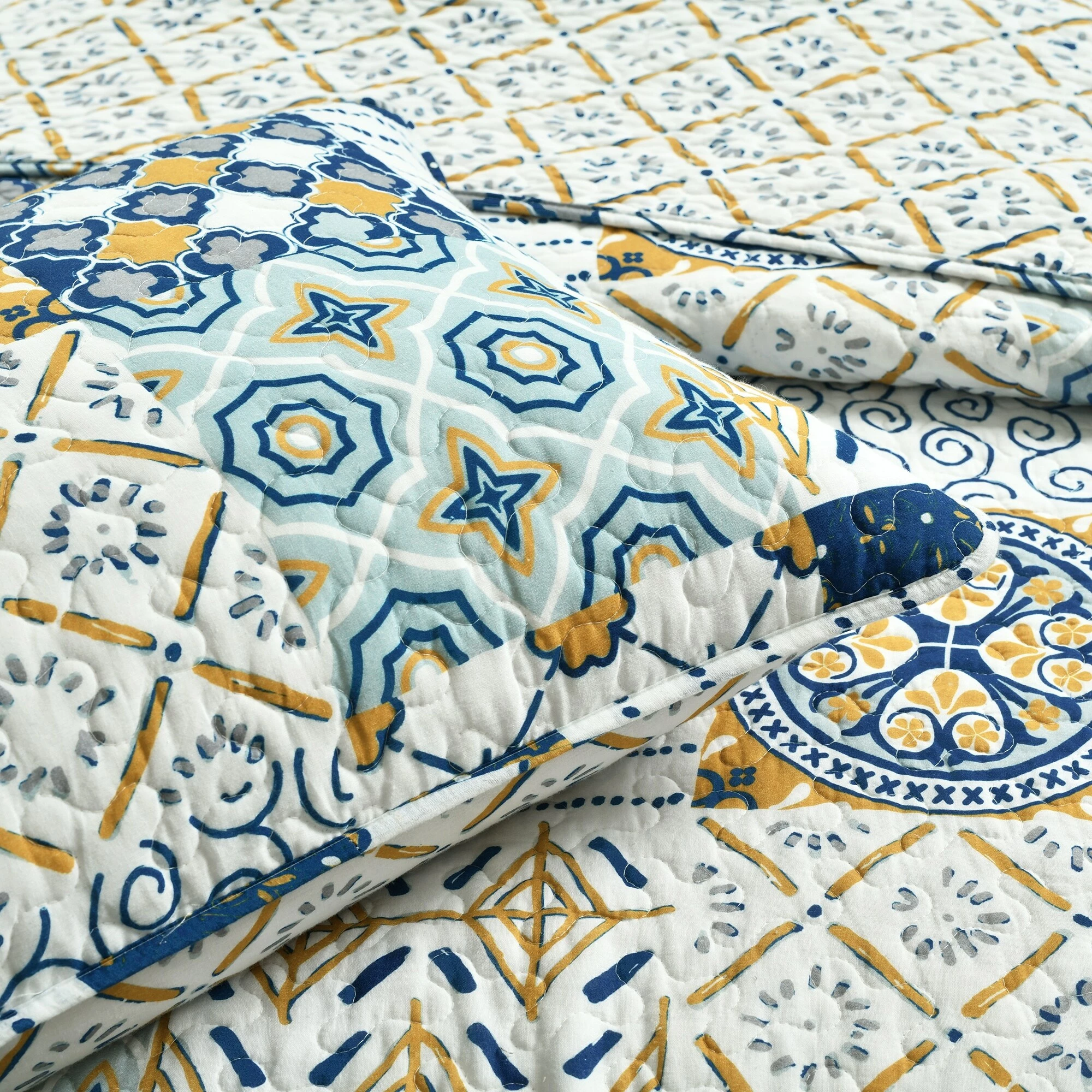 Deals 🎉 Lush Decor Monique 3 Piece Reversible Quilt Set 🔥 3 Deals 🎉 Lush Decor Monique 3 Piece Reversible Quilt Set 🔥 - Image 3