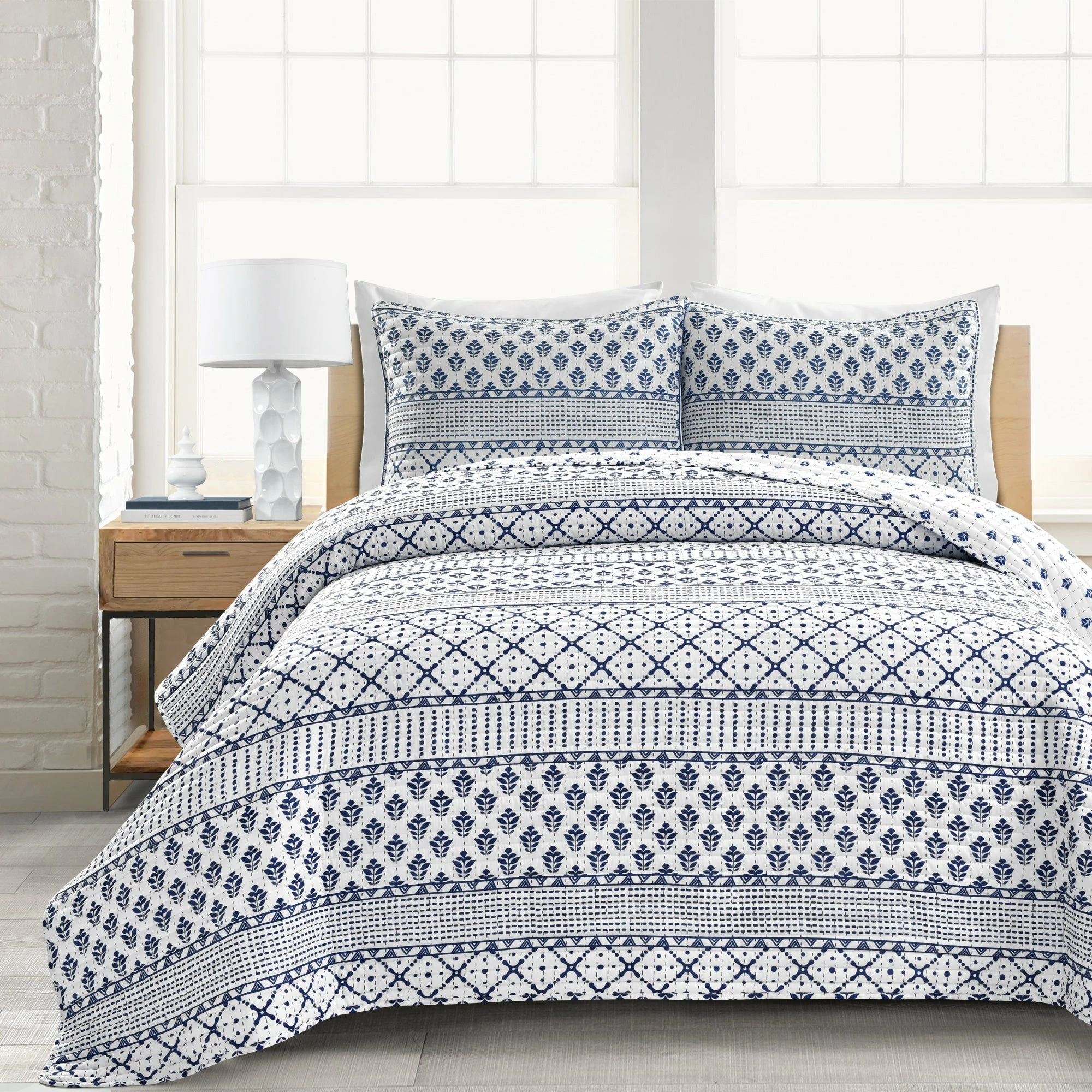 Outlet 𧨠Lush Decor Monique Stripe 3 Piece Quilt Set Navy & White π 2 Outlet 𧨠Lush Decor Monique Stripe 3 Piece Quilt Set Navy & White π - Image 2
