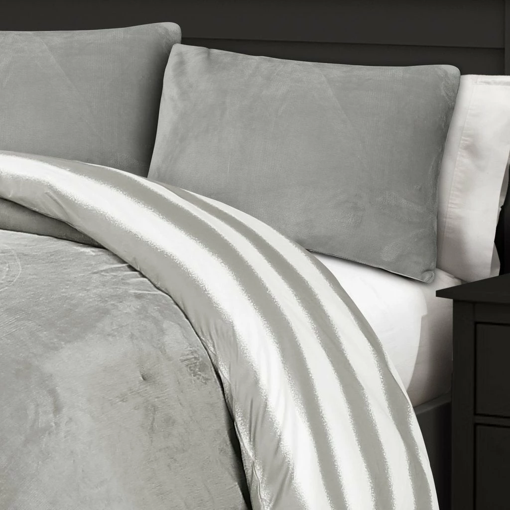 Best Sale π Lush Decor Plush Stripe Comforter Set π 5 Best Sale π Lush Decor Plush Stripe Comforter Set π - Image 5