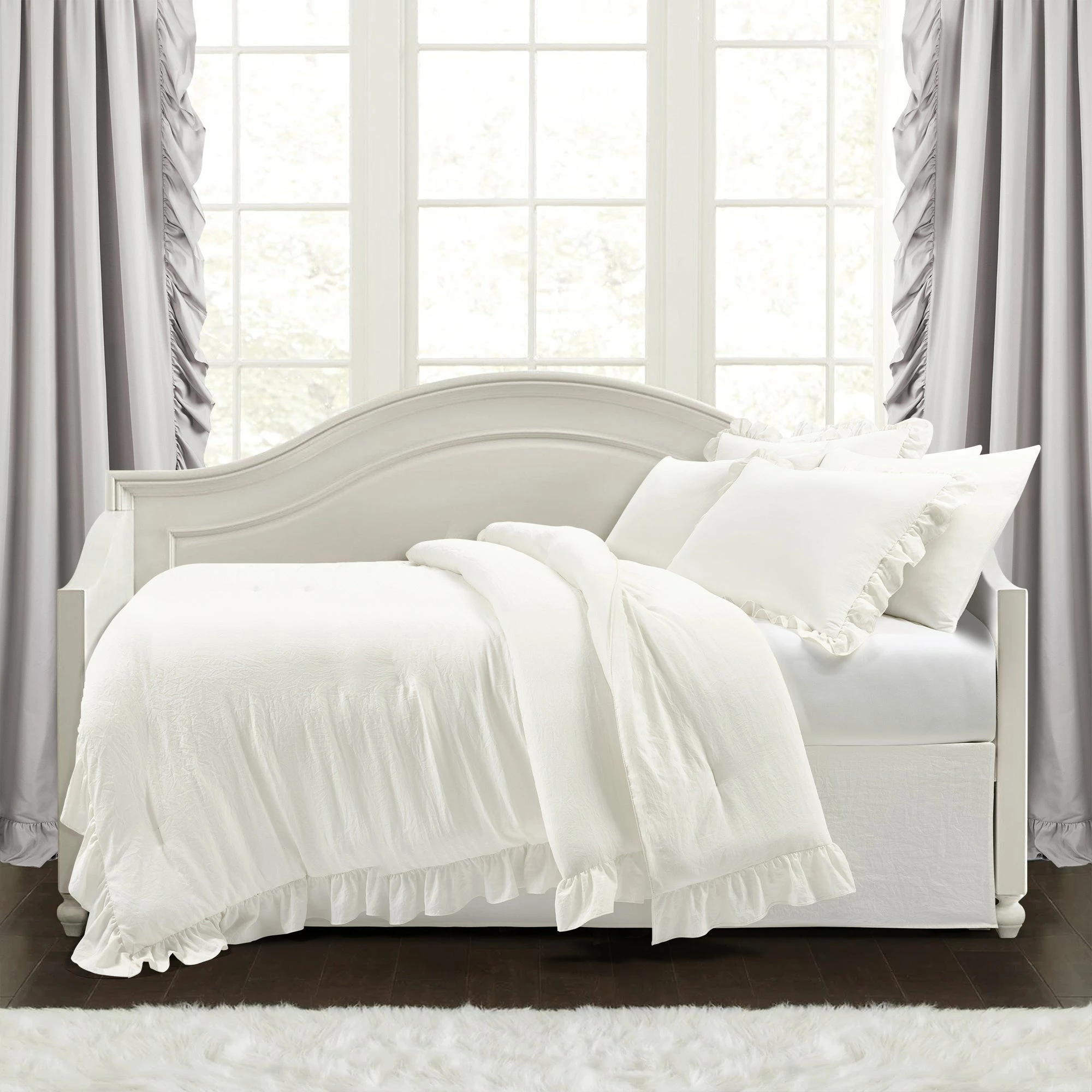 Wholesale ✨ Lush Decor Reyna 6 Piece Daybed Comforter Set Pink 👏 1 Wholesale ✨ Lush Decor Reyna 6 Piece Daybed Comforter Set Pink 👏