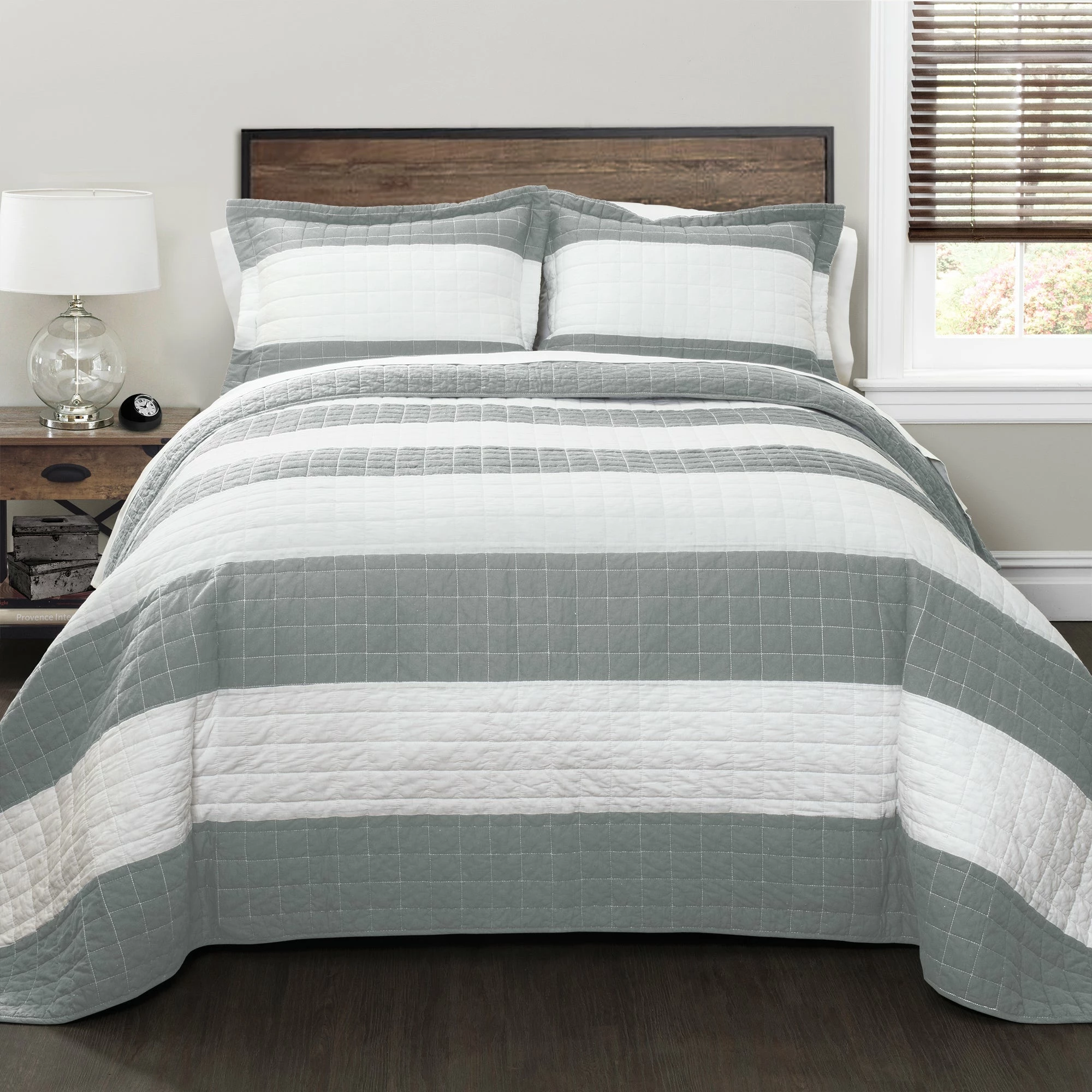 Promo ⭐ Lush Decor Stripe 3-piece Quilt Set Black ⭐ 5 Promo ⭐ Lush Decor Stripe 3-piece Quilt Set Black ⭐ - Image 5