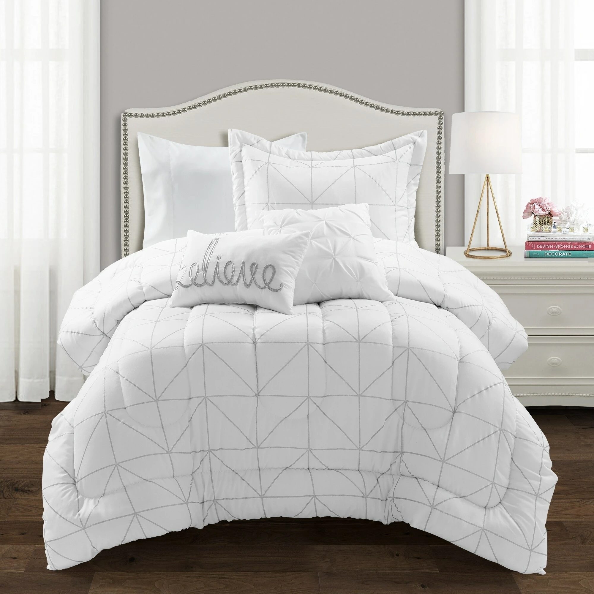 Brand new β¨ Lush Decor Trio Geo Metallic Print Comforter Set Blush & Gold π 12 Brand new β¨ Lush Decor Trio Geo Metallic Print Comforter Set Blush & Gold π - Image 12